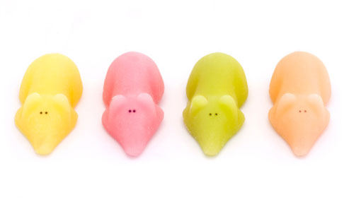 4 different colour sugar mice